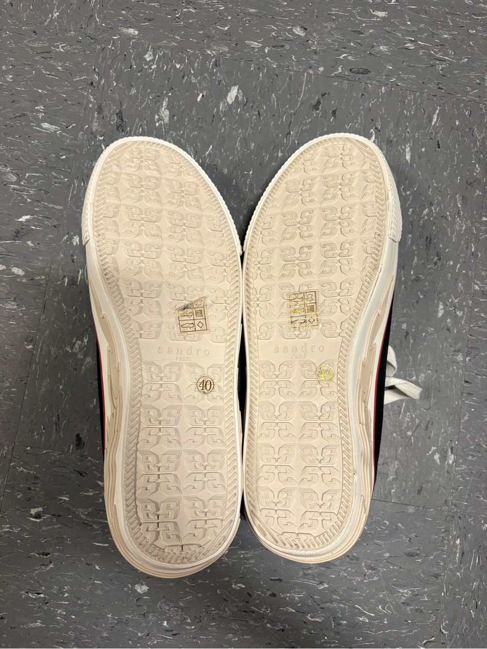 Sandro Black Low-Top Sneakers with White Trim and Red Stripe - Picture 8 of 8